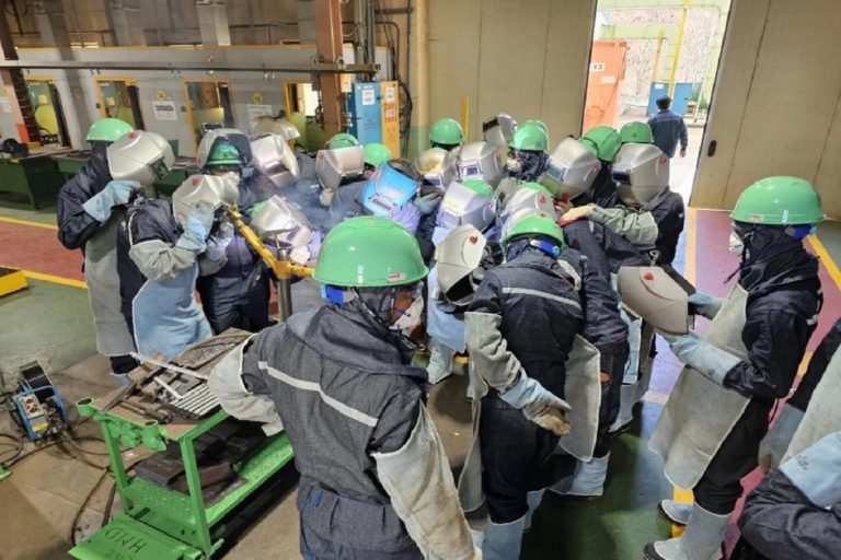 28eb7cda-16d6-4971-b019-2859dc82bf7c